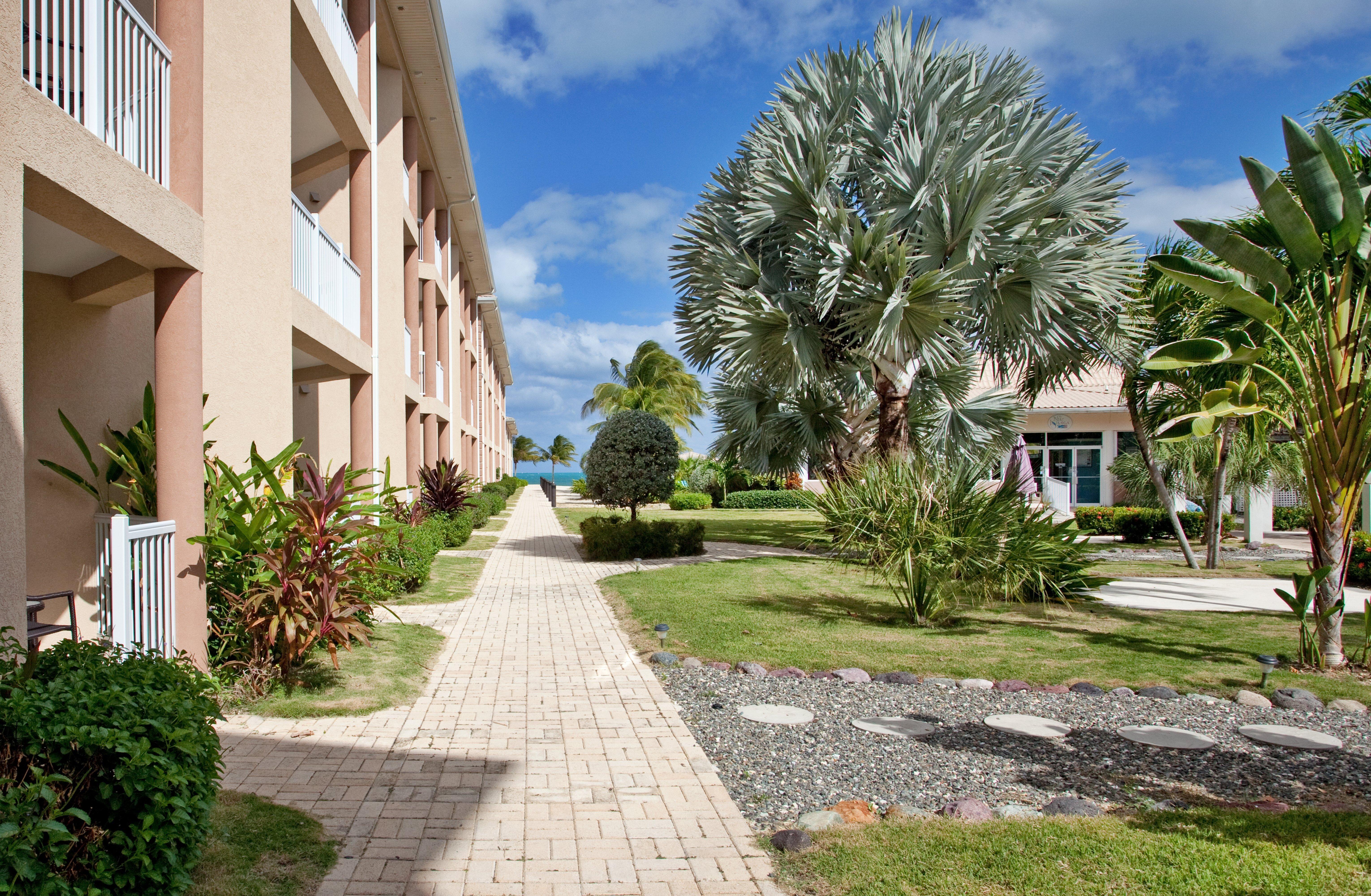 Holiday Inn Resort Grand Cayman By Ihg (Adults Only) West Bay Exterior foto