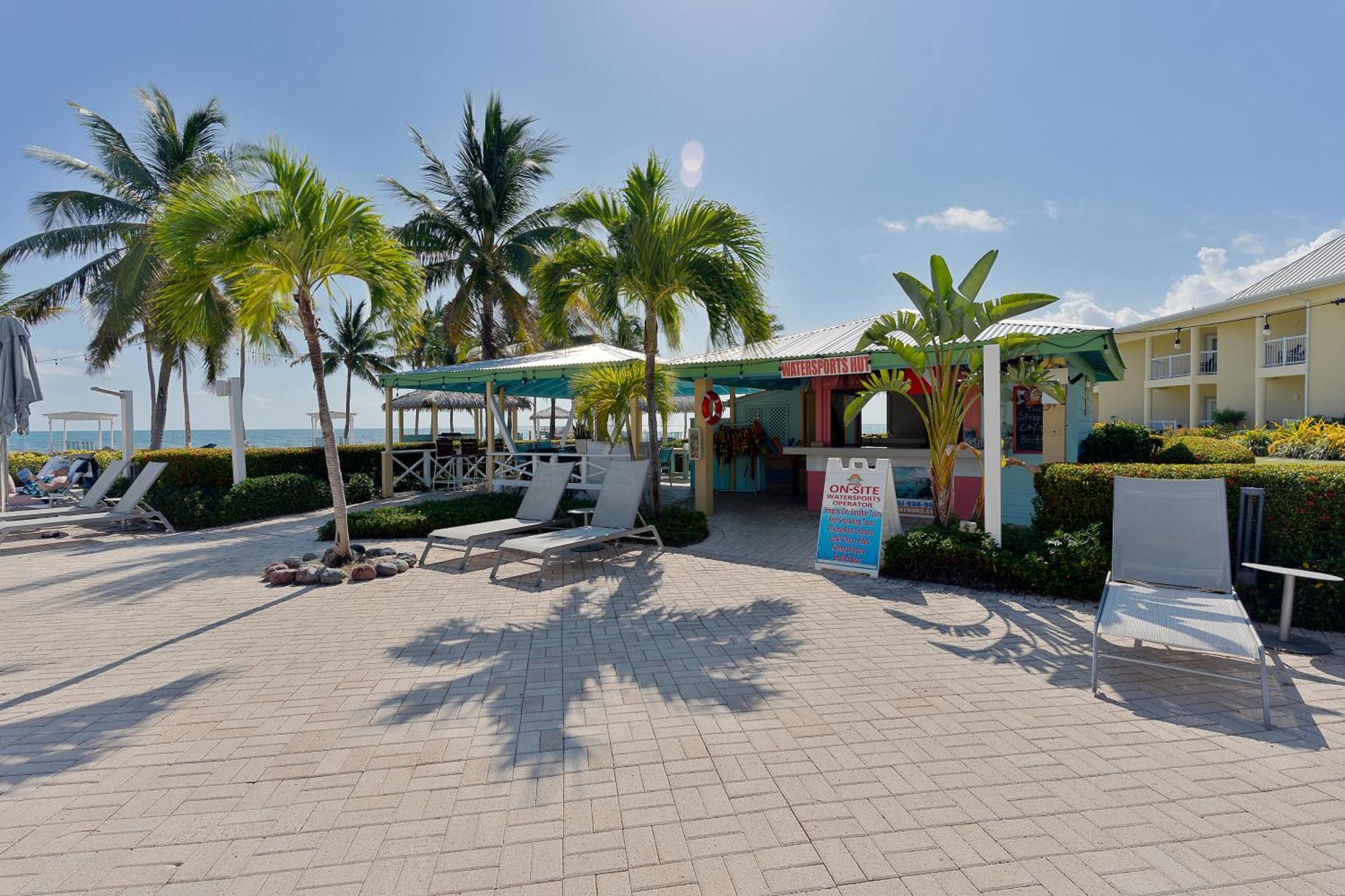 Holiday Inn Resort Grand Cayman By Ihg (Adults Only) West Bay Exterior foto